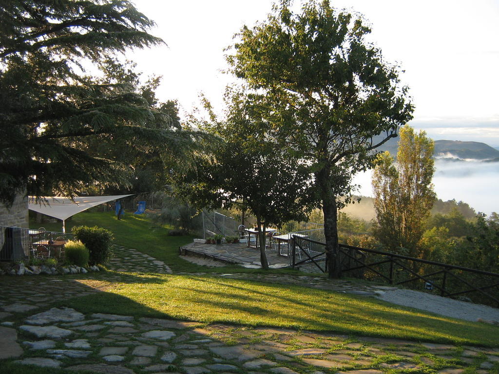 Agriturismo Borgo San Benedetto Villa Pietralunga  Kültér fotó