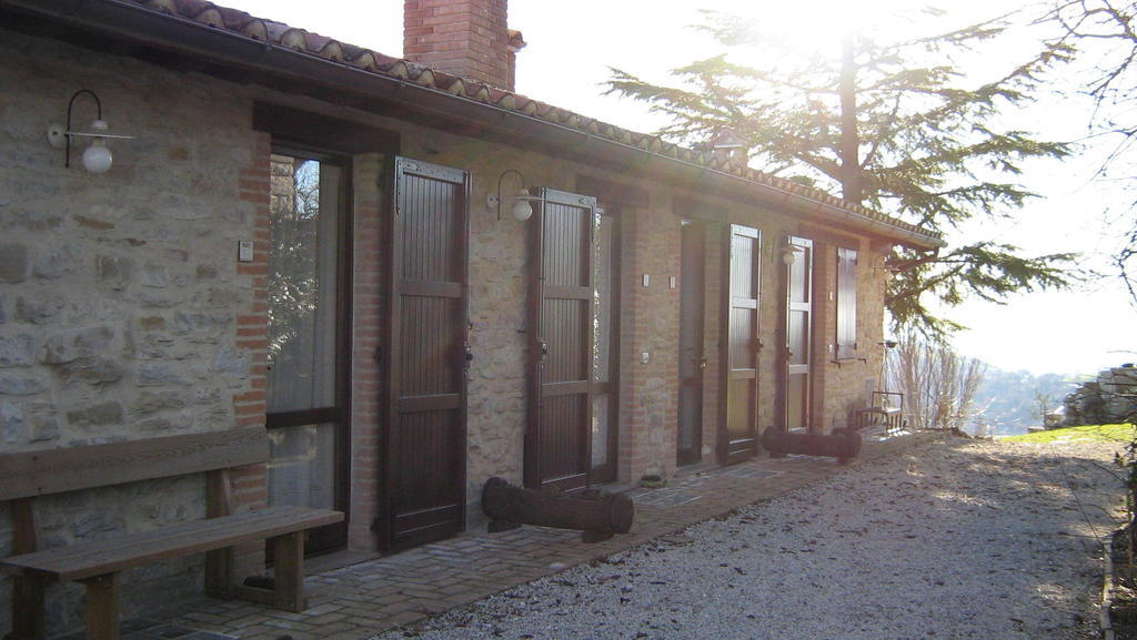 Agriturismo Borgo San Benedetto Villa Pietralunga  Kültér fotó